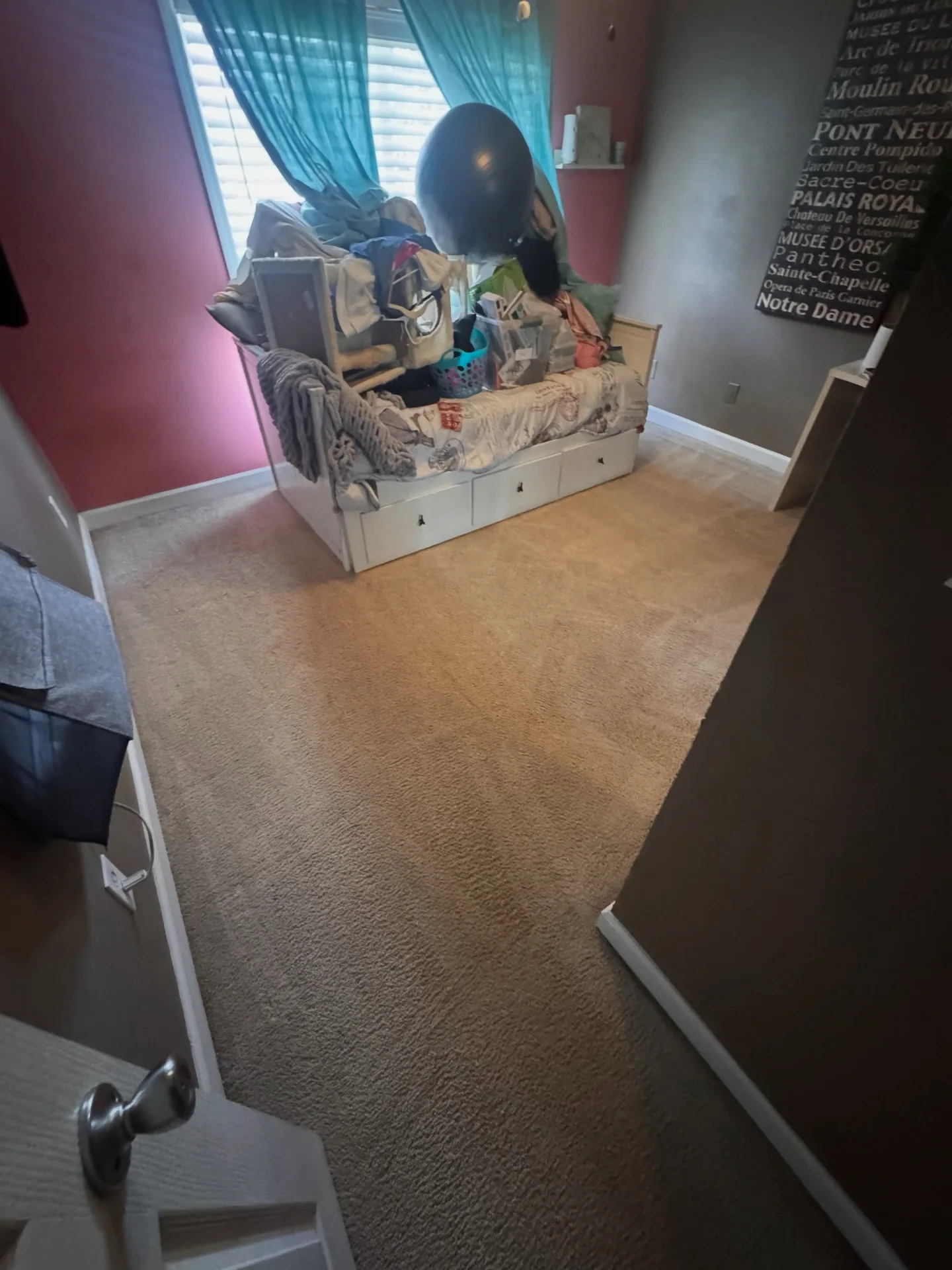 Bedroom carpet viewed from the doorway after professional carpet cleaning by Everglades Cleaning Solution